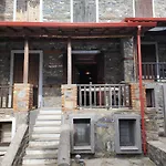 Chalet Aretousa *