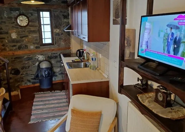 Aretousa Alpesi faház *